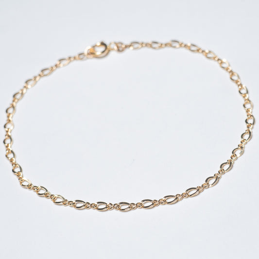 Dainty Figaro Chain Bracelet