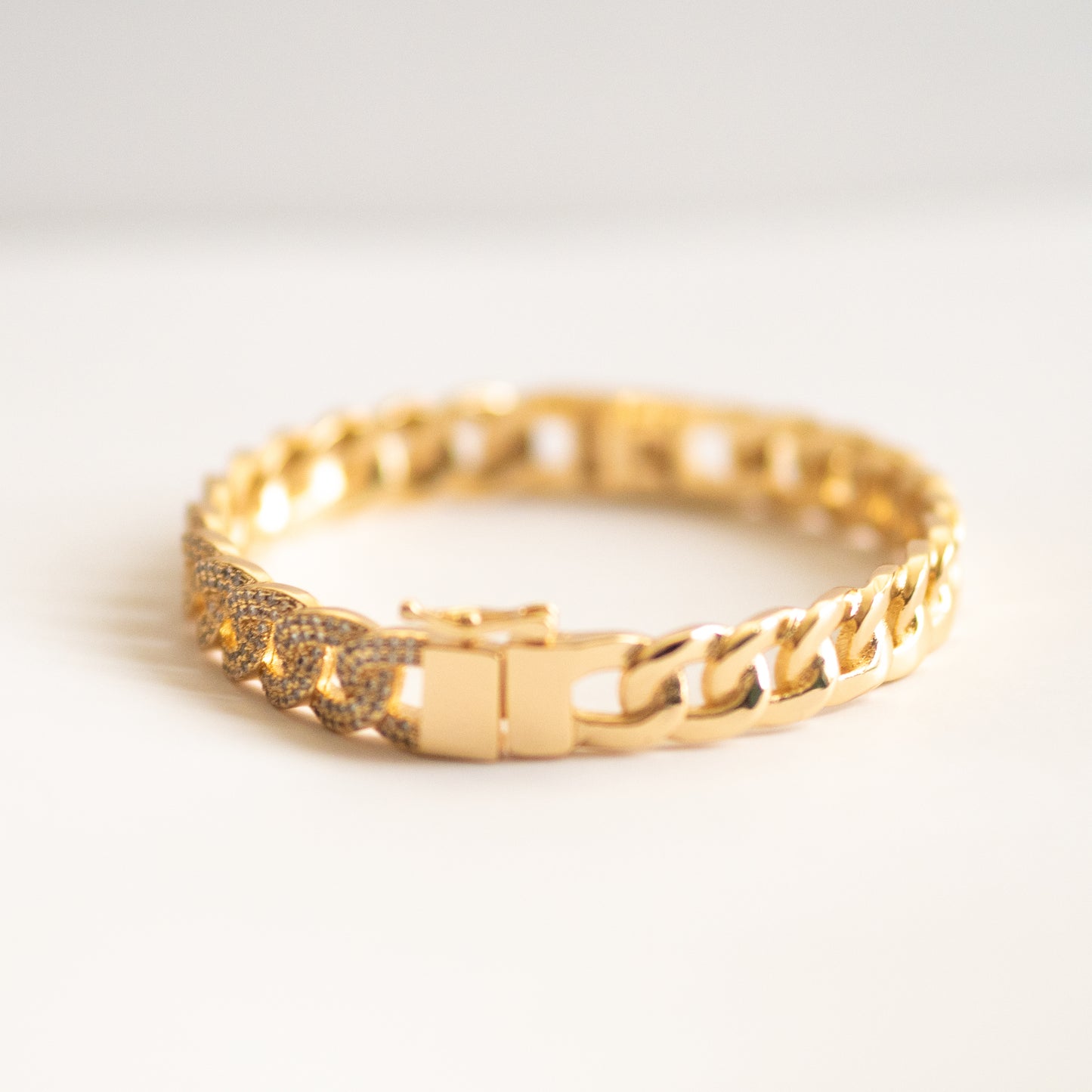 Tee Bracelet