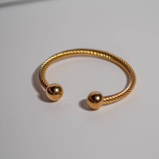 Quincy Bangle