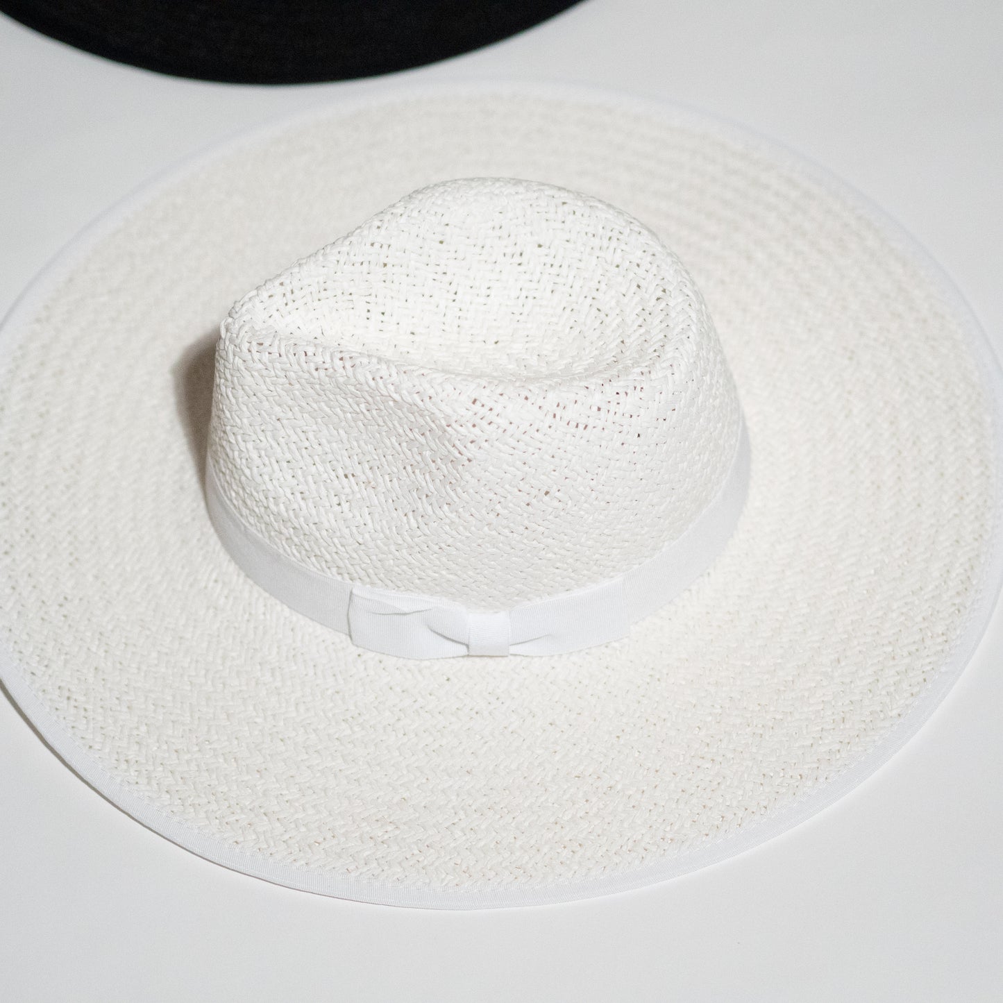 Wide Brim Straw Rancher Hats White Circumference 16 inches Blaze and Sparkles